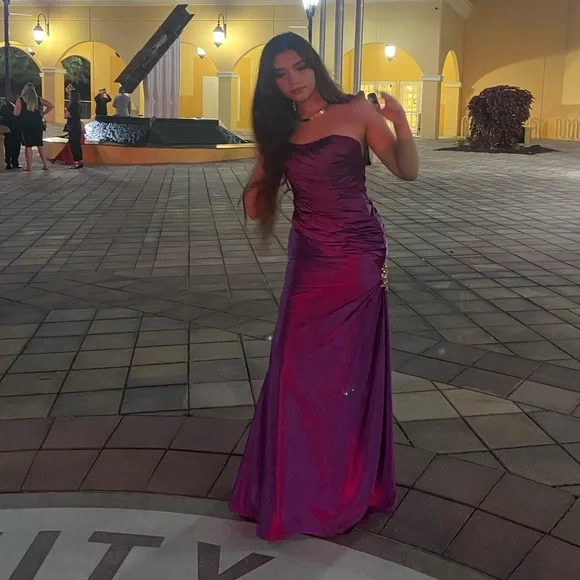 Flirt by Maggie Sottero elegant prom Dress sz 6 - Picture 4 of 4